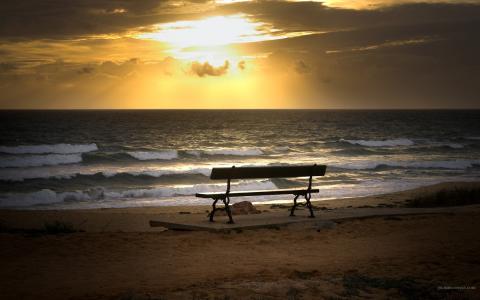 在海滩上的长凳海滩寂寞寂寞自然和平日落水高清壁纸