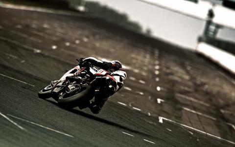 杜卡迪Sportbike赛道高清壁纸