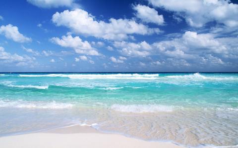 海滩，性质，清洁水，云，蓝色的天空壁纸