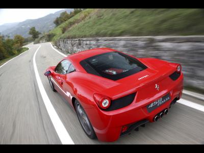 法拉利458 Italia Motion Blur高清壁纸