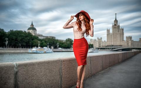 美丽的红发女孩，肖像，帽子，衬衫，裙子，莫斯科墙纸