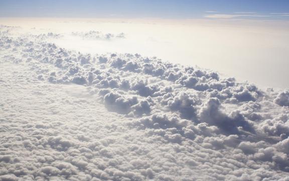 唯美天空云层图片壁纸