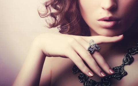 女孩，宝石戒指，项链，首饰壁纸