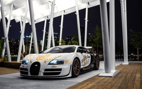 Bugatti Veyron的白色跑车，灯光，夜景壁纸