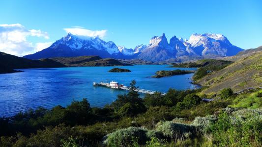 Pehoe湖，巴塔哥尼亚，智利，天空，山，码头壁纸