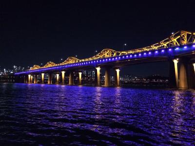韩国，汉江，桥，蓝色照明，夜景壁纸