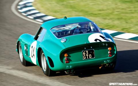 法拉利250 GTO Race Track Motion Blur高清壁纸