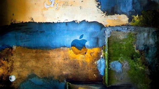 苹果壁纸墙上的七彩涂鸦