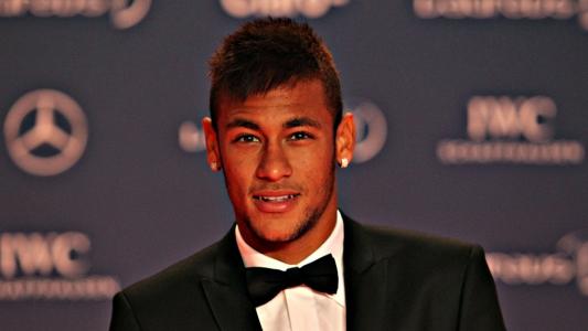 Neymar西装和领结壁纸
