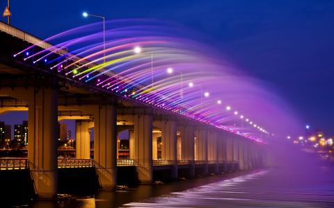 亚洲，韩国，首尔，半坡桥，彩虹喷泉，夜晚的灯光壁纸