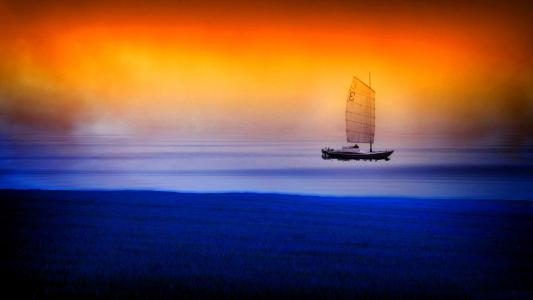 Sunset Sail wallpaper