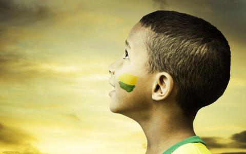 男孩巴西国际足联2014年世界杯脸上画壁纸