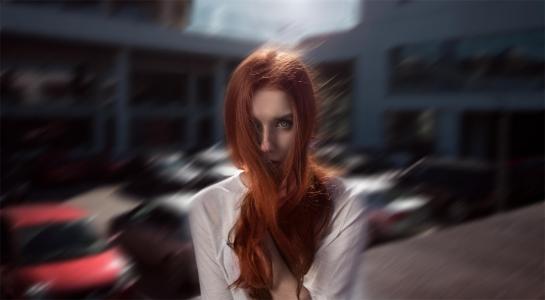 女性，长长的头发，脸，红发，运动模糊壁纸