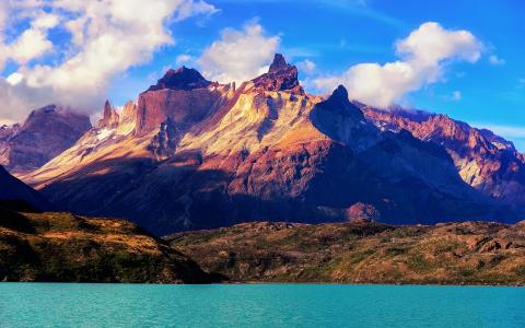 南美洲，智利，国家公园托雷斯德尔潘恩，山，湖泊壁纸