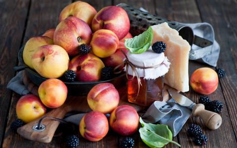 油桃，桃子，水果，浆果，奶酪，蜂蜜，罐子壁纸