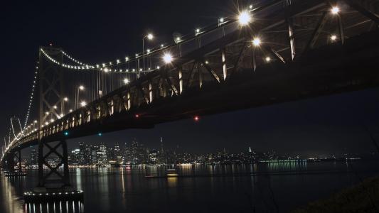 奥克尔湾桥在晚上壁纸