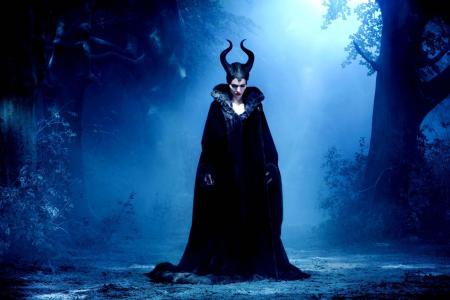 安吉丽娜·朱莉Maleficent电影2014年壁纸