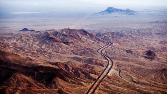 沙漠死亡谷路航拍高清壁纸