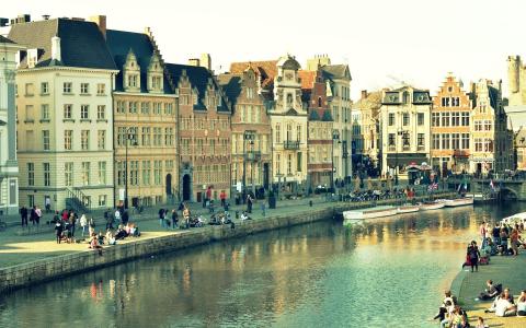 Ghent，比利时市，房屋，河流，人壁纸