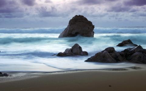 岩石石海洋沙滩云高清壁纸