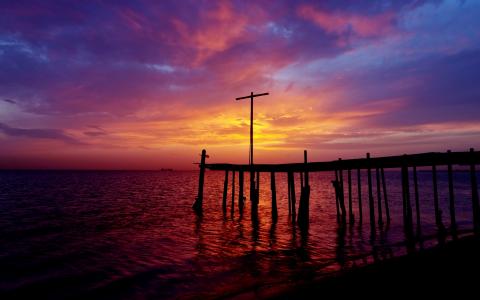 巴林，波斯湾，海，码头，日落，紫色的天空壁纸