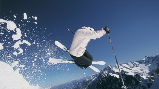 滑雪，体育，滑雪板，雪，太阳，运动员，山壁纸