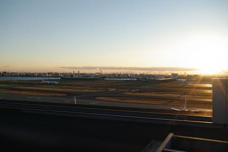 羽田机场和日落的免费股票照片