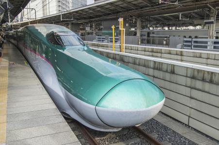 Tohoku Shinkansen E5 series“Hayabusa”免费图片