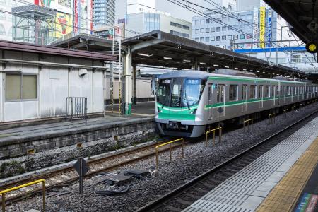东京地铁千代田线停止在柏站16000免费图片