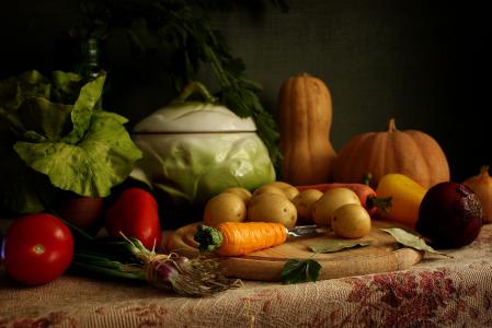毯子，董事会，刀，蔬菜，平底锅