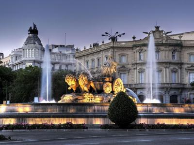 西贝莱斯喷泉，暮光之城，马德里，晚上，西班牙，喷泉