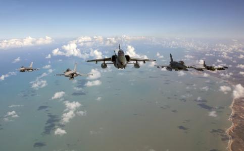 飞机，战斗机，航空，武器，天空，云，海洋，海岸，飞行，演习