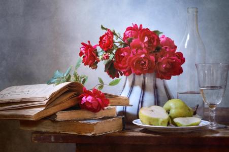 尼古拉·帕诺夫，静物，静物，桌子，书籍，花瓶，鲜花，玫瑰，瓶子，玻璃，水，盘子，水果，梨