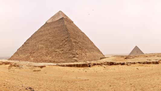 多年生结构，金字塔，沙子