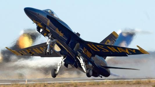 F-18，起飞，迎角，蓝天使