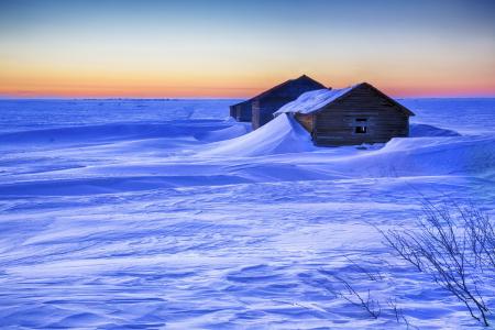 日落，冬天，房子，雪，漂移，景观