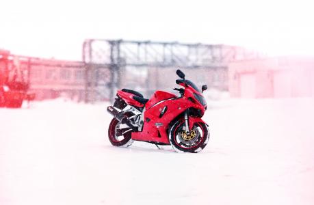 红色，铃木，摩托车，冬天，雪