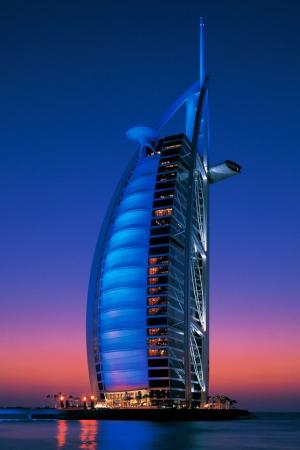 Burj Al Arab – Dubai iPhone Wallpaper