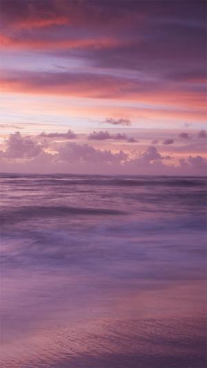 紫罗兰海洋日落云彩iPhone 5墙纸