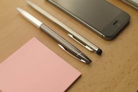 苹果，技术，mac，粘滞便笺，笔，笔记，粉红色，iphone，黑色，木材，表