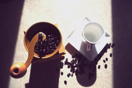 咖啡豆，种子，杯子，杯子，厨房，阳光，阴影