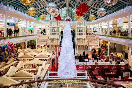 购物中心，圣诞节，圣诞树，灯，球，装饰品，装饰品，义卖市场，人