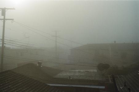 雾，天空，屋顶，建筑物，房屋