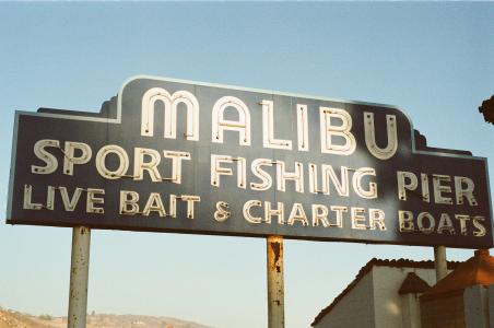 马利布，码头，标志