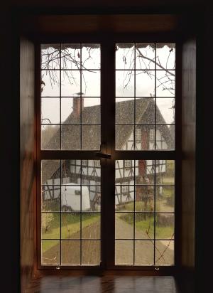 窗口，玻璃，框架，外面，房子，下雨