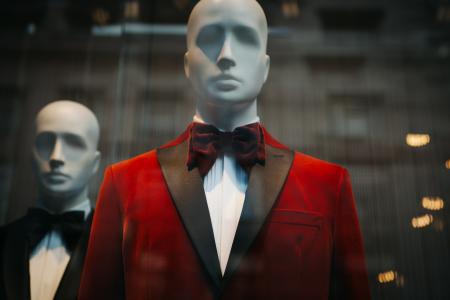 黑色，红色，西装，领带，服装，时装模特，购物，商场，商店