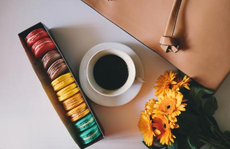 咖啡，杯子，茶碟，丰富多彩，糕点，糖果，蛋白杏仁饼干，甜点，花，袋，咖啡厅