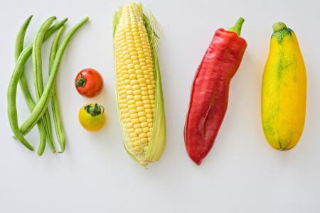 蔬菜，红色，番茄，绿色，豆，黄，玉米，黄瓜，胡椒，配料，食品，香料