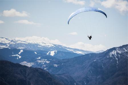 风景，山，滑翔伞，降落伞，雪，天空，山谷，运动