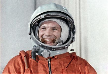 尤里加加林，宇航员的第一天
